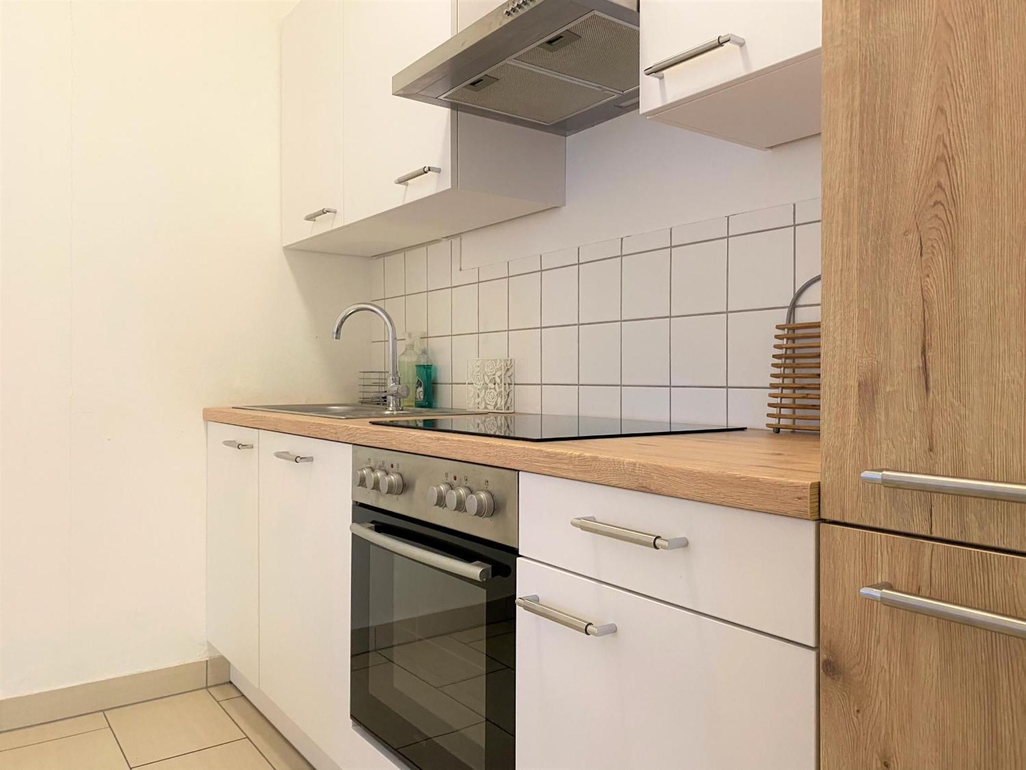 Stadtsuite Mit Sauna In Wiener Neustadt 135 M2 ภายนอก รูปภาพ