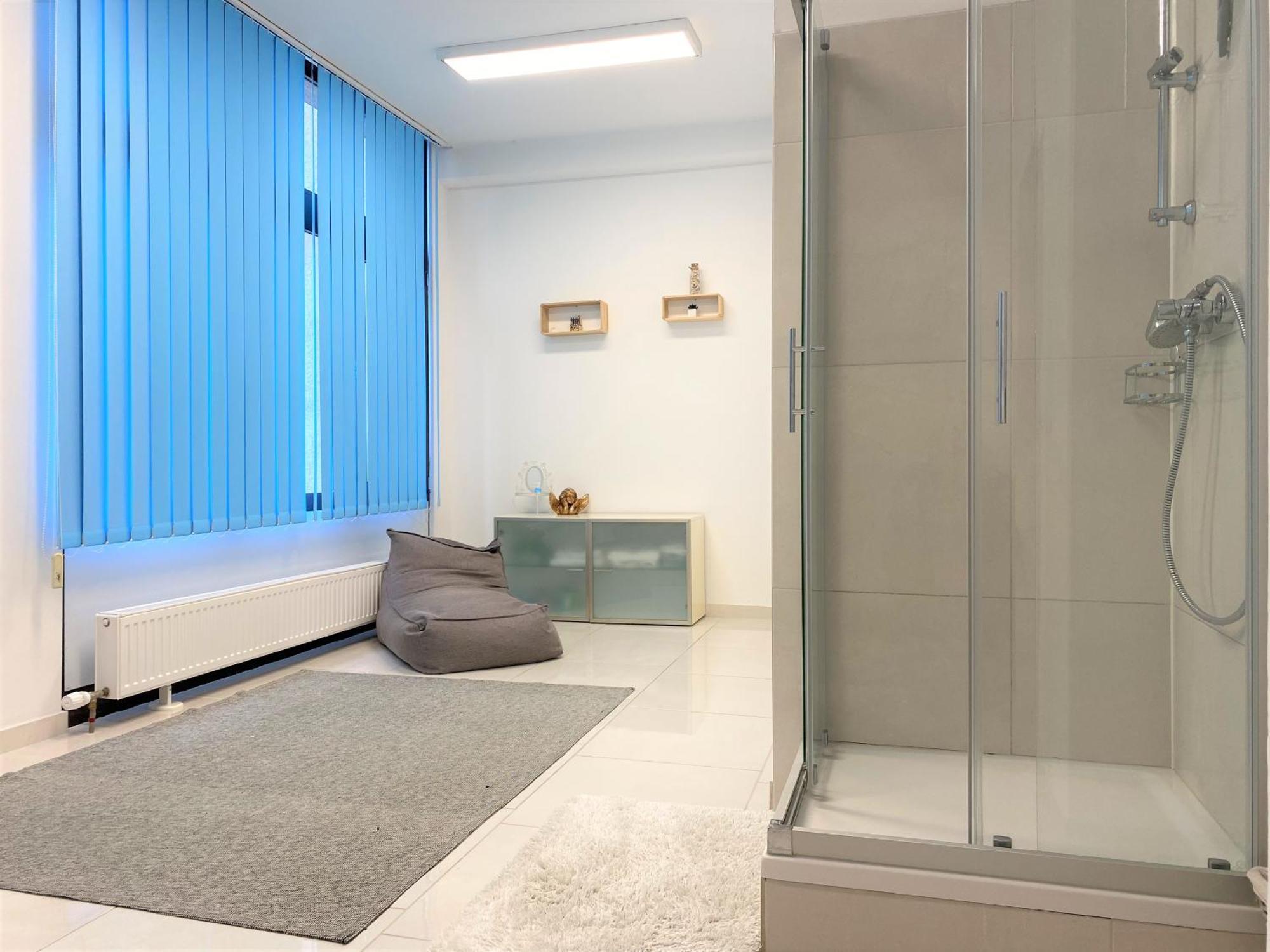 Stadtsuite Mit Sauna In Wiener Neustadt 135 M2 ภายนอก รูปภาพ