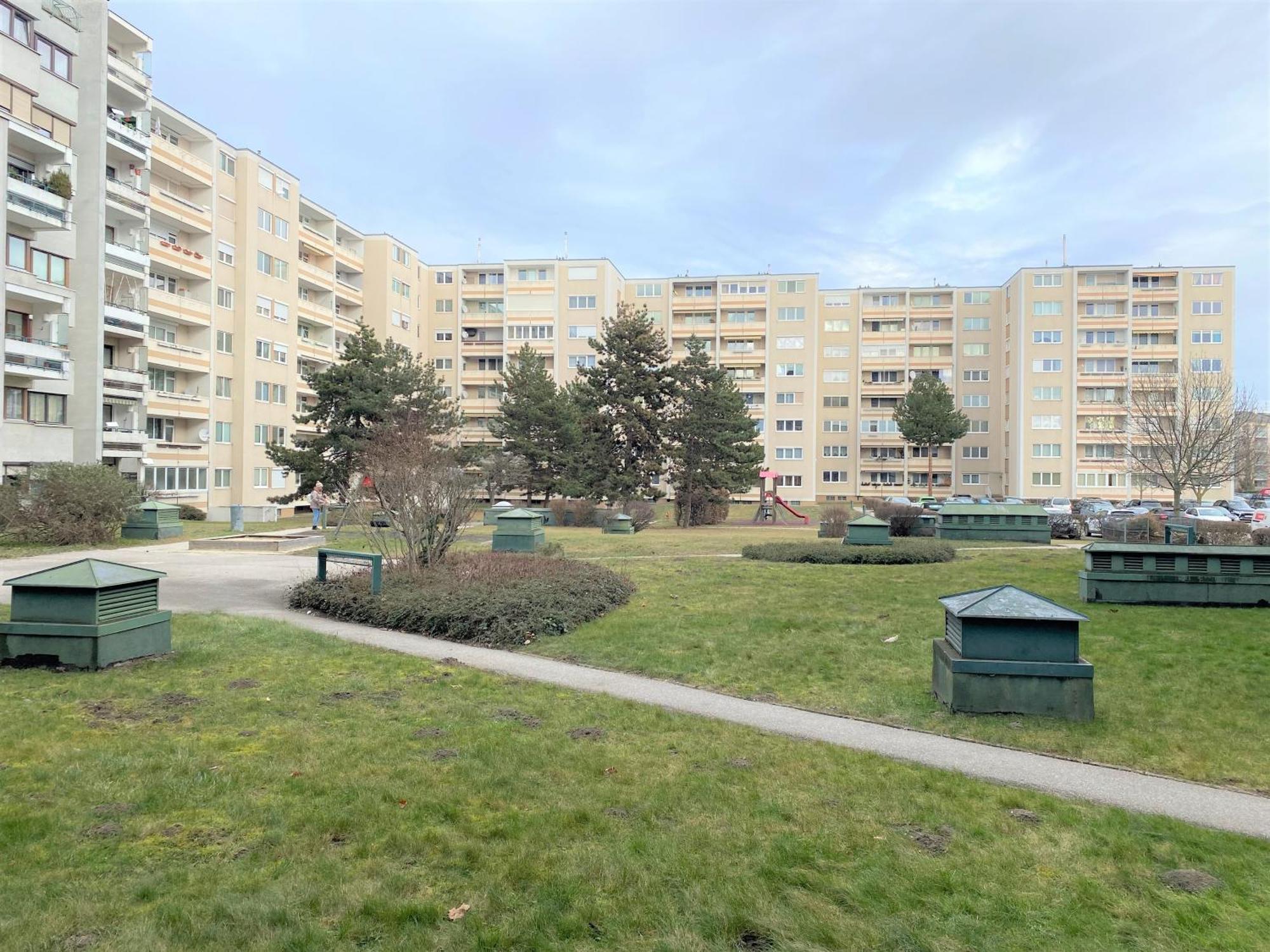 Stadtsuite Mit Sauna In Wiener Neustadt 135 M2 ภายนอก รูปภาพ