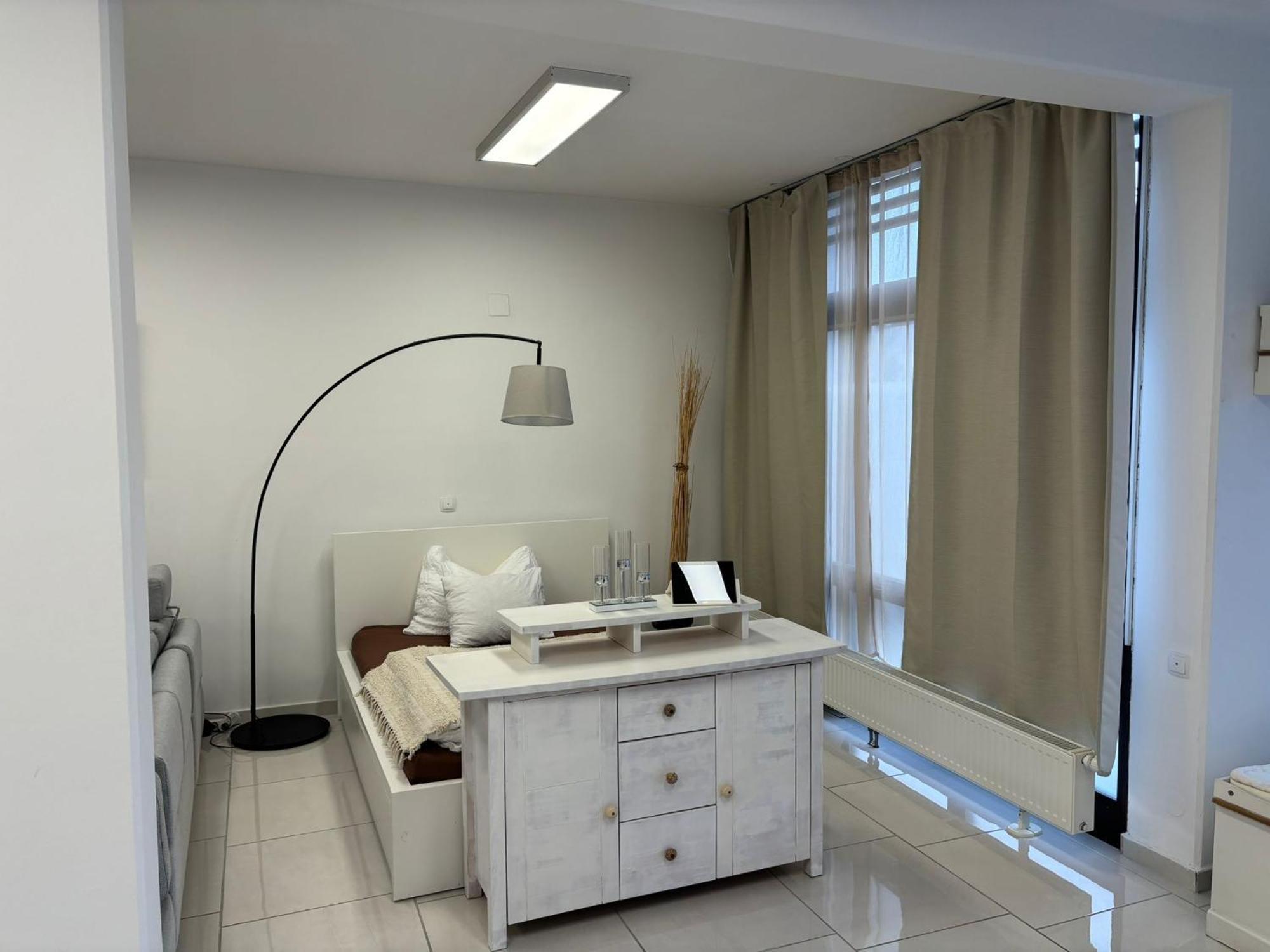 Stadtsuite Mit Sauna In Wiener Neustadt 135 M2 ภายนอก รูปภาพ