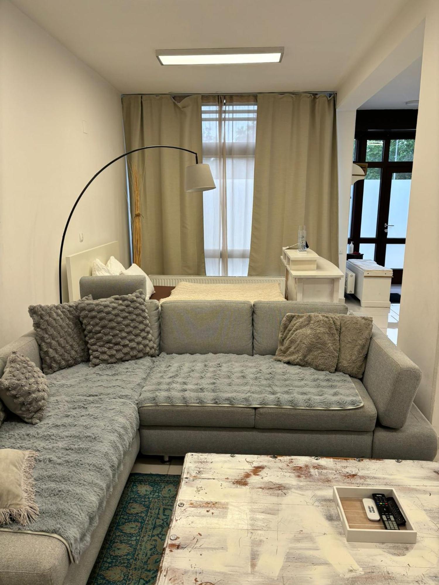 Stadtsuite Mit Sauna In Wiener Neustadt 135 M2 ภายนอก รูปภาพ